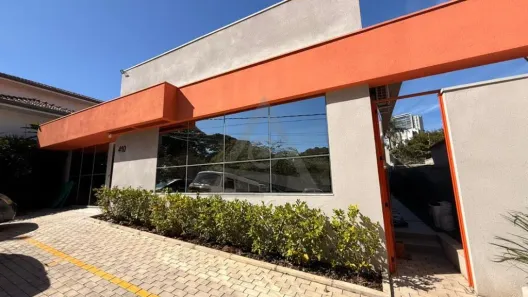 Imóvel Comercial com 8 Quartos para alugar, 446m² no Nova Campinas, Campinas
