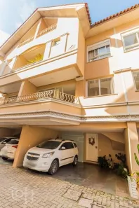 Casa de Condomínio com 3 Quartos à venda, 231m² no Pedra Redonda, Porto Alegre