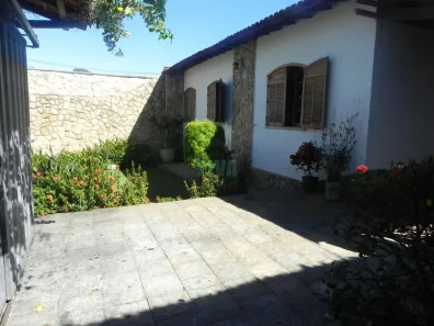Casa com 4 Quartos à venda, 200m² no Jardim Montanhês, Belo Horizonte