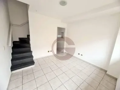 Casa de Condomínio com 3 Quartos para alugar, 125m² no Jardim Gilda Maria, São Paulo
