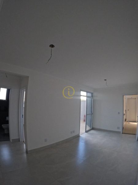 Apartamento com 2 quartos — Santa Rosa, Belo Horizonte