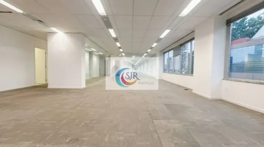 Sala Comercial para alugar, 551m² no Chácara Santo Antônio (Zona Sul), São Paulo
