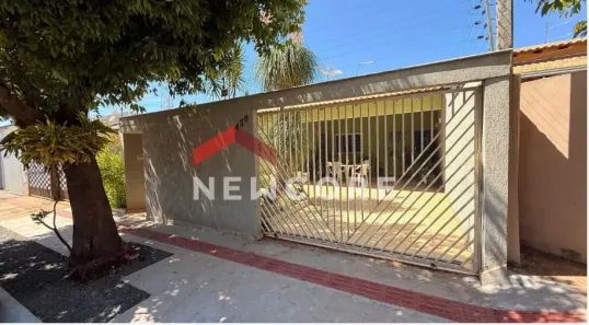 Casa com 5 Quartos à venda, 158m² no Jardim Tarumã, Londrina