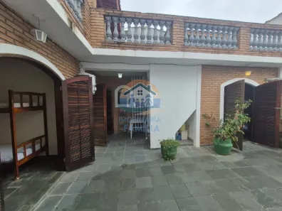 Casa com 5 Quartos para alugar, 200m² no Jardim Bela Vista, Caraguatatuba