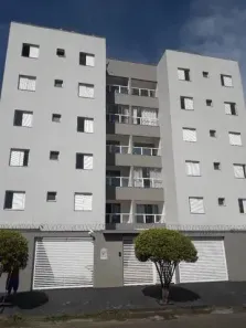 Apartamento com 2 Quartos à venda, 70m² no Presidente Roosevelt, Uberlândia