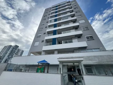 Apartamento com 2 Quartos à venda, 76m² no Barreiros, São José