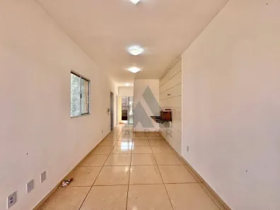 Casa de Condomínio com 2 Quartos à venda, 48m² no Vila Popular, Itapetininga