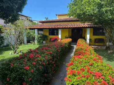 Casa com 5 Quartos à venda, 137m² no Pituaçu, Salvador