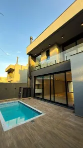 Casa de Condomínio com 3 Quartos à venda, 210m² no Central Park, Cachoeirinha