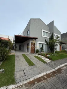 Casa de Condomínio com 3 Quartos para alugar, 180m² no Barra, Balneário Camboriú