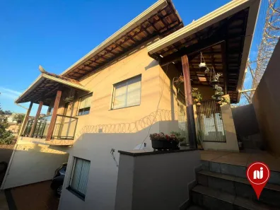 Casa com 4 Quartos para alugar, 150m² no São Sebastiao, Brumadinho