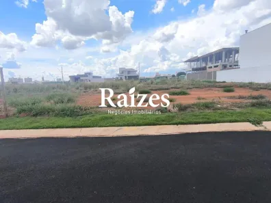 Lote/Terreno à venda, 316m² no Novo Mundo, Uberlândia