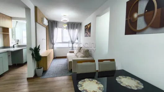 Apartamento com 2 Quartos para alugar, 56m² no Marechal Rondon, Canoas