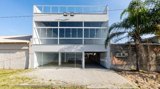Prédio Comercial para alugar, 637m² no Barreiros, São José