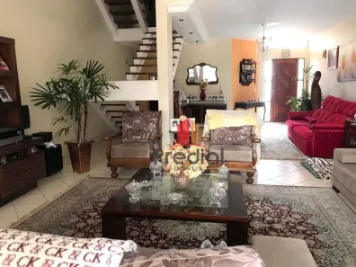 Sobrado com 2 Quartos à venda, 290m² no Jardim Utinga, Santo André