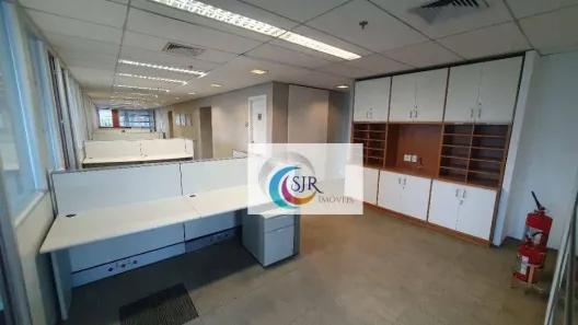 Sala Comercial para alugar, 182m² no Jardim Paulistano, São Paulo
