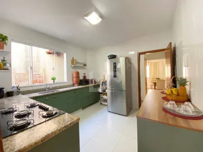 Casa com 3 Quartos à venda, 116m² no Colina de Laranjeiras, Serra