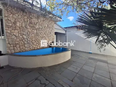 Casa com 1 Quarto para alugar, 150m² no Vila Guilhermina, Montes Claros