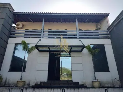 Casa com 10 Quartos para alugar, 320m² no Vila Junqueira, Atibaia