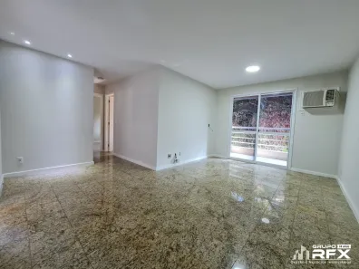 Apartamento com 2 Quartos à venda, 65m² no Maria Paula, São Gonçalo