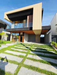 Casa de Condomínio com 4 Quartos à venda, 244m² no Cidade Alpha, Eusébio
