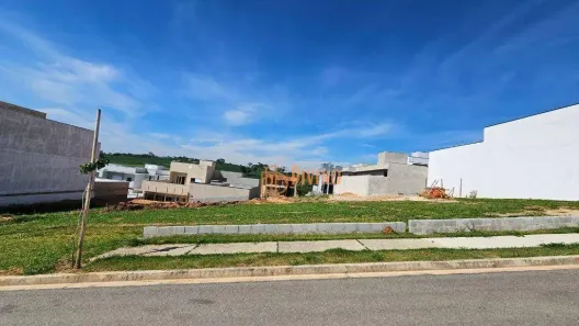 Lote/Terreno à venda, 200m² no Wanel Ville, Sorocaba