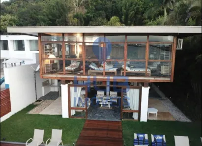 Casa com 6 Quartos para alugar, 300m² no Cabeçudas, Itajaí