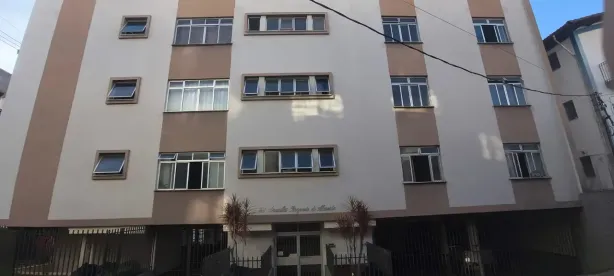 Apartamento com 2 Quartos para alugar, 102m² no Granbery, Juiz de Fora