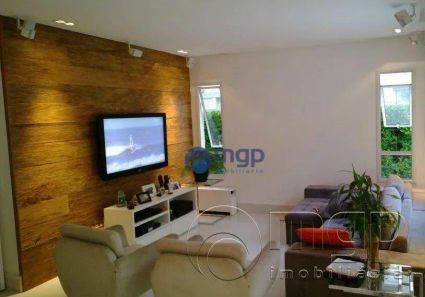 Sobrado com 4 Quartos à venda, 179m² no Jardim Leonor Mendes de Barros, São Paulo