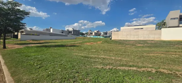 Lote/Terreno à venda, 468m² no Alphaville, Bauru