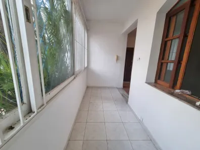 Apartamento com 2 Quartos para alugar, 70m² no Urca, Rio de Janeiro