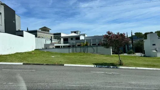 Lote/Terreno à venda, 300m² no Parque Esplanada, Votorantim