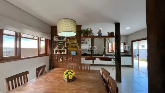 Casa de Condomínio com 3 Quartos à venda, 225m² no Pinheiro, Valinhos