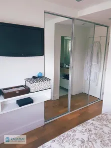 Apartamento com 2 Quartos à venda, 66m² no Vila Anastácio, São Paulo