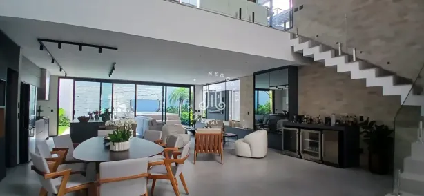 Casa de Condomínio com 3 Quartos à venda, 311m² no Jardim Novo Mundo, Jundiaí