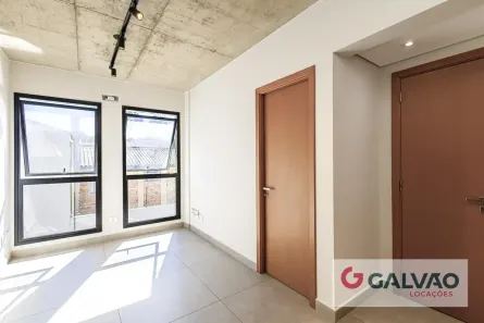 Apartamento com 2 Quartos para alugar, 42m² no São Francisco, Curitiba