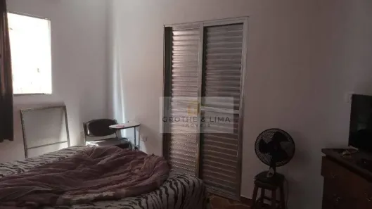 Sobrado com 3 Quartos à venda, 181m² no Jardim Santa Luzia, São José dos Campos