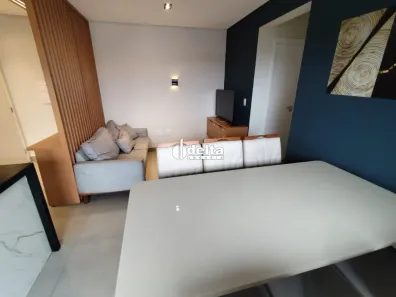 Apartamento com 2 Quartos para alugar, 57m² no Osvaldo Rezende, Uberlândia