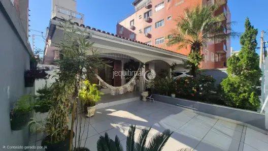 Casa com 5 Quartos à venda, 239m² no Enseada, Guarujá