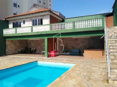 Sobrado com 2 Quartos à venda, 564m² no Vila Carrão, São Paulo