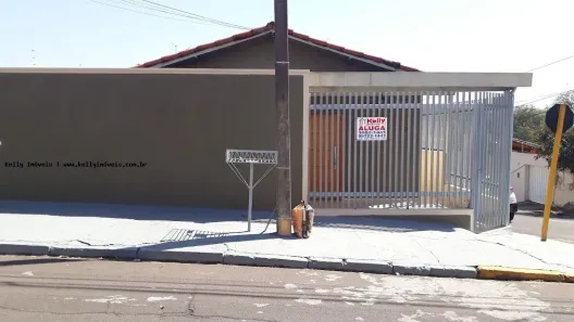 Casa com 3 Quartos à venda, 200m² no Jardim Regina, Presidente Prudente