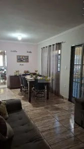 Casa com 4 Quartos à venda, 130m² no Conjunto Costa Telles II, Uberaba