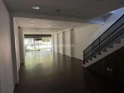 Ponto Comercial para alugar, 200m² no Boa Vista, Porto Alegre