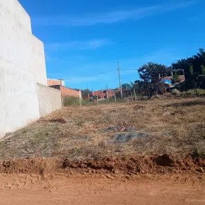 Lote/Terreno à venda, 200m² no Residencial Bica do DER, Brasília