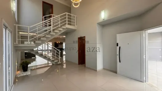 Casa de Condomínio com 4 Quartos à venda, 245m² no Loteamento Villa Branca, Jacareí