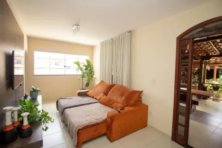 Casa com 4 Quartos à venda, 360m² no Novo Boa Vista, Contagem