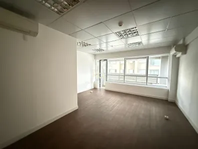 Sala Comercial com 1 Quarto para alugar, 42m² no Bethaville I, Barueri