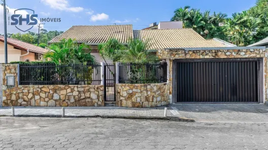Casa com 3 Quartos à venda, 424m² no Garcia, Blumenau