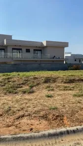 Lote/Terreno à venda, 580m² no Parque Residencial Maria Elmira, Caçapava