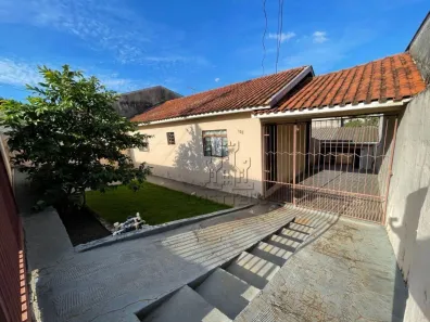 Casa com 5 Quartos à venda, 251m² no Vila Rica, Londrina